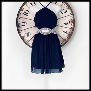 Speechless size jr. 3 navy embellished cutout halter short dress